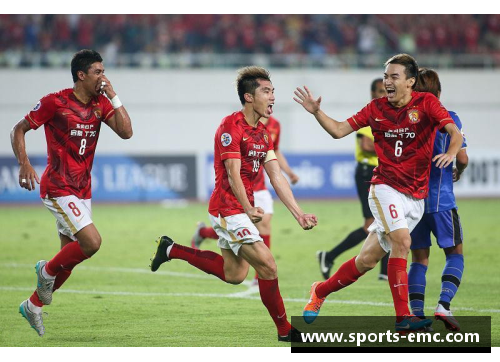 广州恒大勇夺亚冠冠军，开启中国足球新篇章，国内球迷狂欢不已